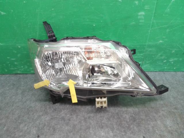 セレナ DBA-NC26 右ヘッドランプASSY 20S/20X 4WD 26010-1VA5C拍卖