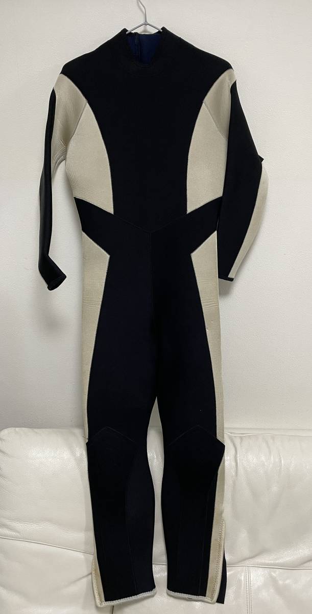 ジェノバ スクーバダイビング ウエットスーツ 5㎜ ブラック x シルバー M拍卖