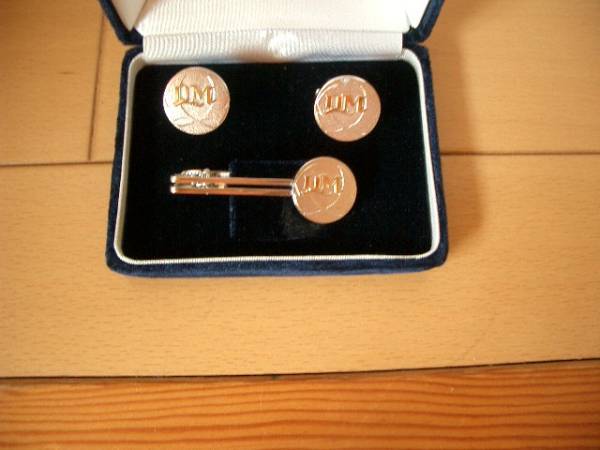 ネクタイピン カフスボタン セット 自衛隊 QM 拍卖