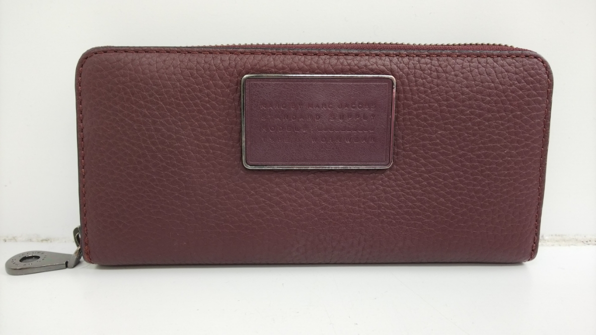 未使用・マークバイマークジェイコブス MARC by MARC JACOBS 長財布 ラウンドファスナー レザー 本革 ワインレッド 高級拍卖