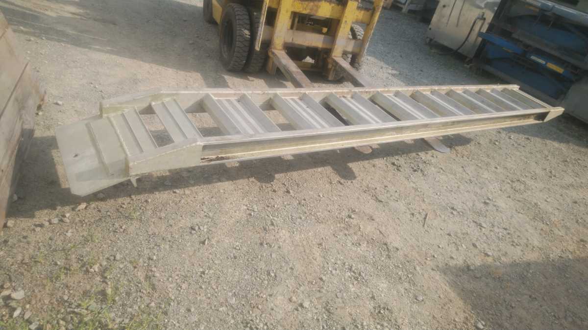 福島発 昭和 アルミブリッジ ベロツメ仕様 特注オプション? 型番 GP-375-40-3.0S? 1本 引き取り限定拍卖