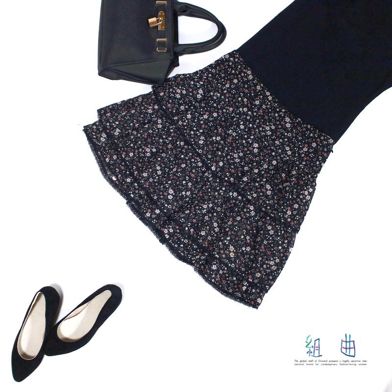 美品 組曲 クミキョク 株) オンワード樫山 ■ 春 夏 透け フラワー プリント シフォン Aライン フレアスカート 2 9号 ブラック 黒拍卖