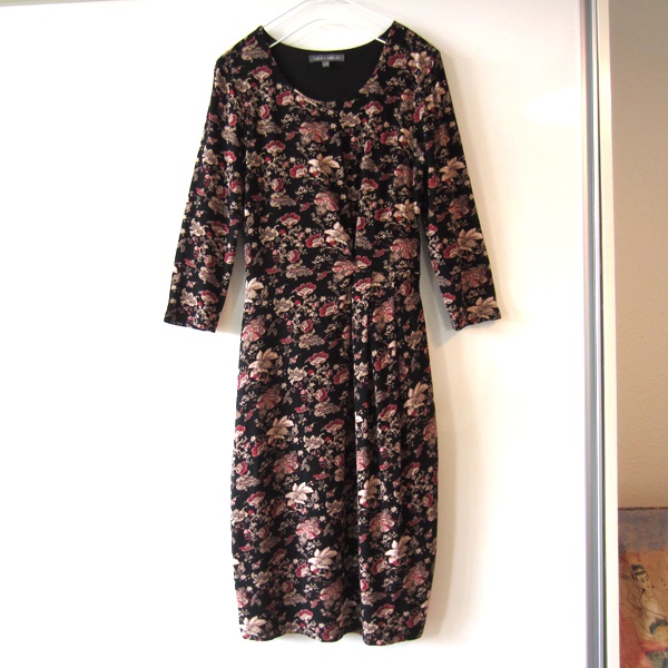 美品 ローラアシュレイ LAURA ASHLEY 七分袖 花柄ワンピース 黒拍卖