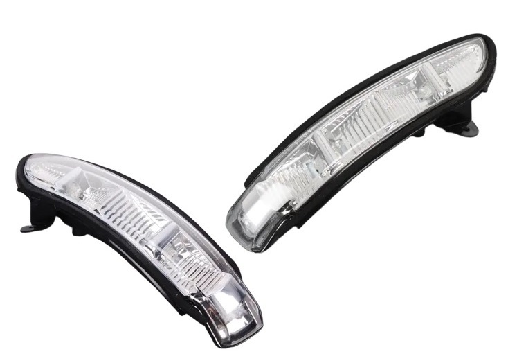 【正規純正品】 メルセデスベンツ ドアミラー ウィンカー レンズ 左右 Eクラス W211 E350 E500 E550 E55 E63 AMG 2198200621 2198200521拍卖