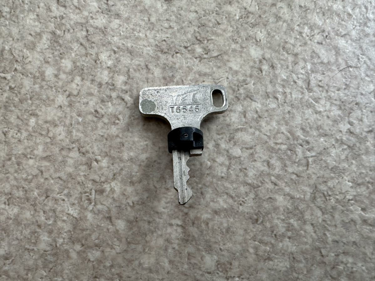 ★彡 ホンダ CB750K0 TEC 羽根マークキー ヘソキー 純正新品 T6546 3番拍卖