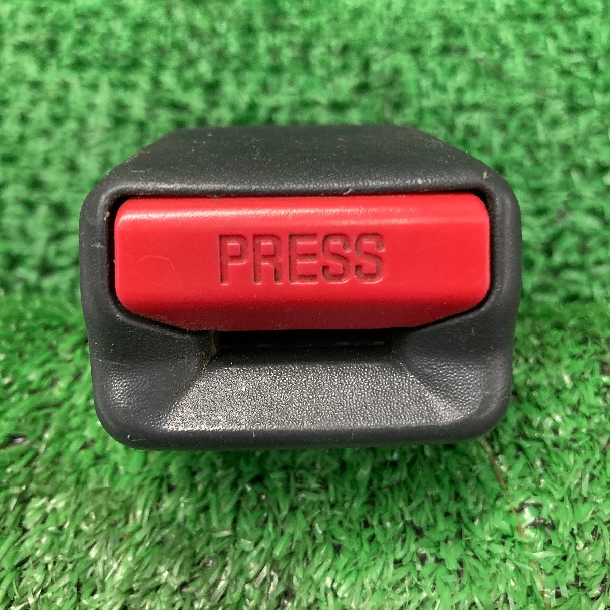 ♪♪アトレー カスタムターボRS S320G 左 シートベルト キャッチのみ 受け(W5142)♪♪拍卖