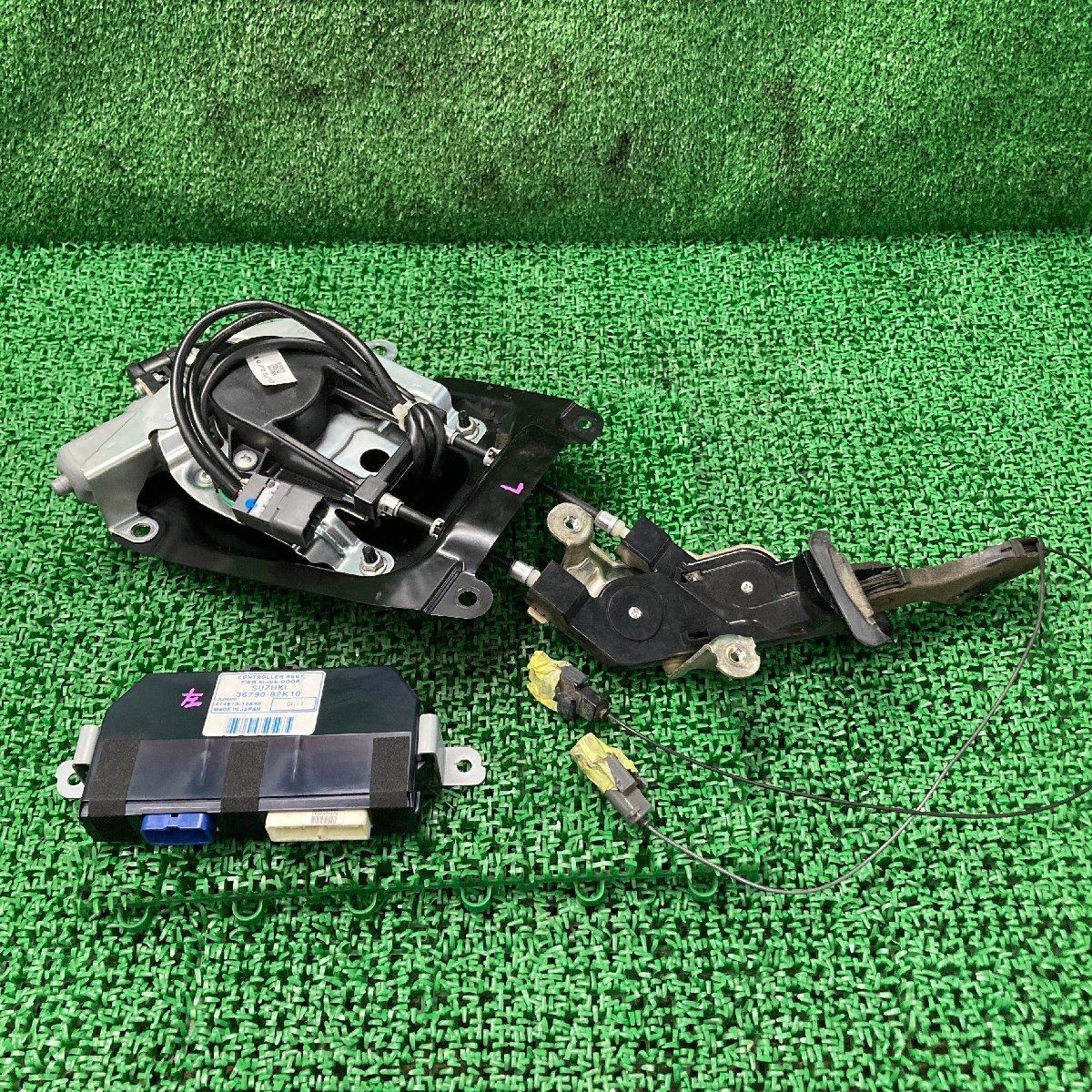 ♪♪最終値下げ!! パレット XS MK21S 左 スライドモーター 36790-82K10 AISIN コントロールユニット付(W5558)♪♪拍卖