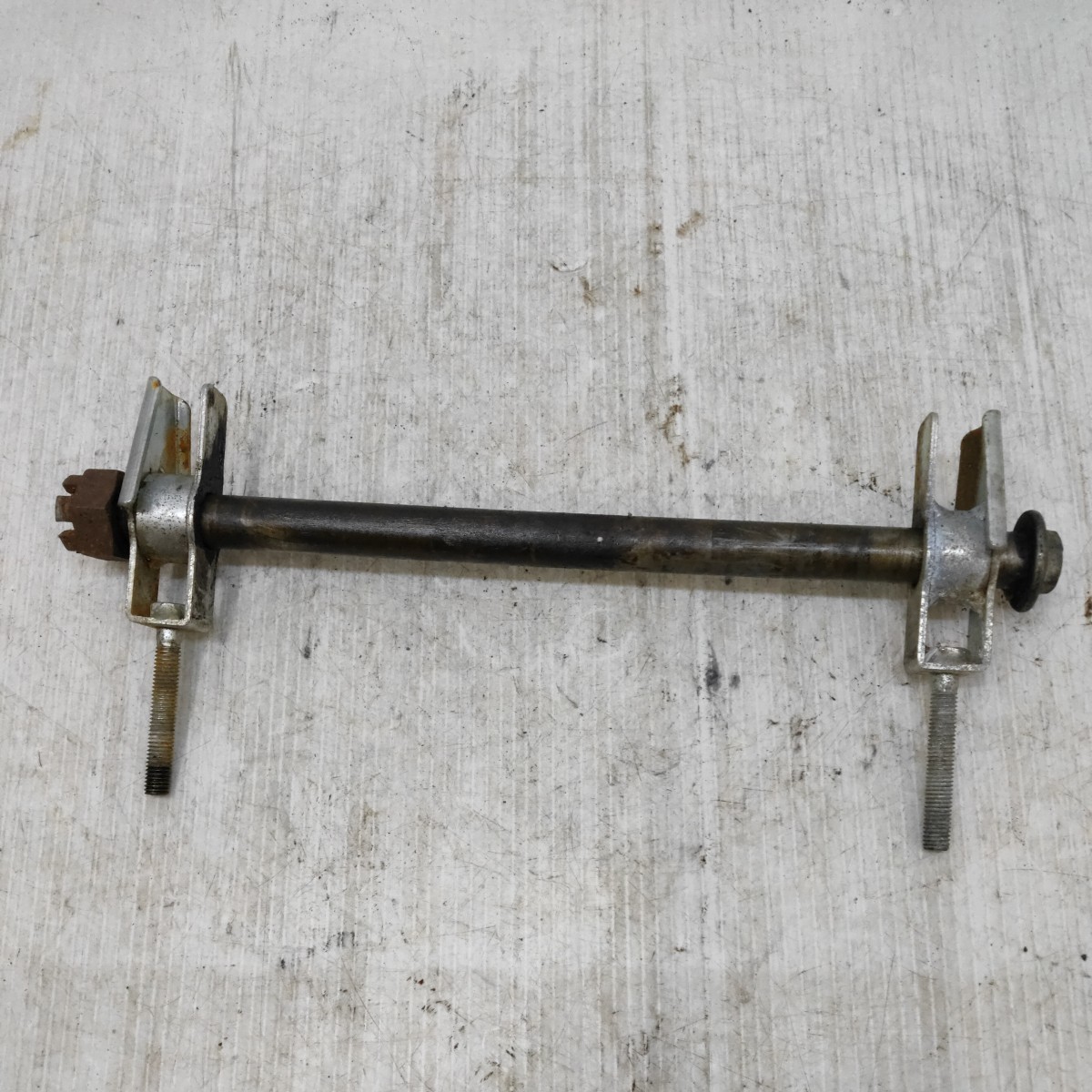 【0703-29】 FTR225 MC34-*** リア アクスルシャフト 拍卖