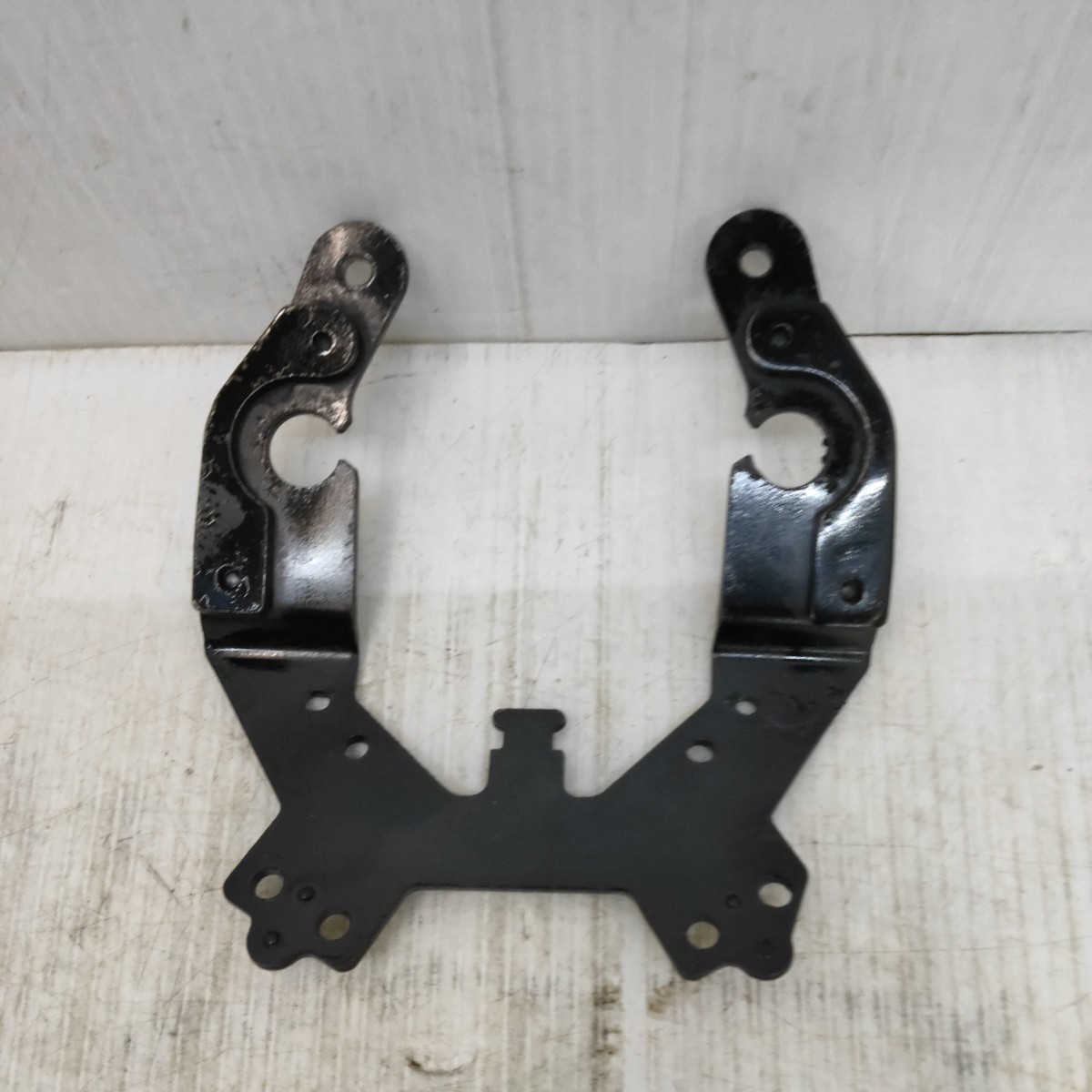 【0720-44】スズキ バンデット400? メーターステー拍卖