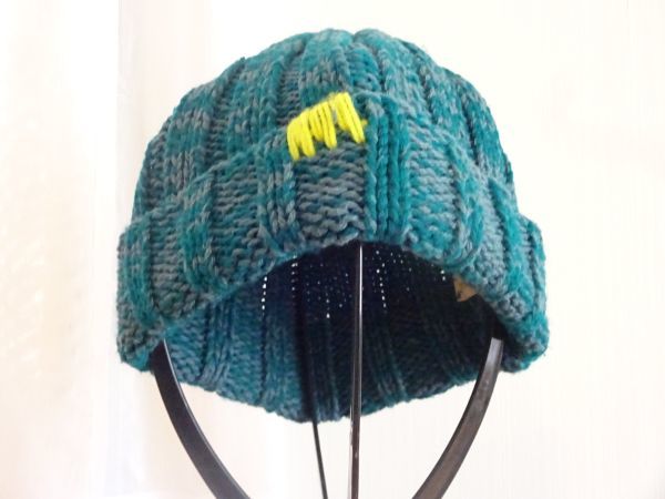 (HUSHUSH)男女兼用 キッズ帽子 編み込みニット 緑 ニット帽 サイズ54cm〜57cm キャップ 帽子 ネパール製拍卖
