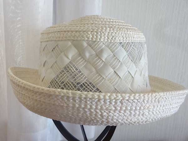 ∝ La Preeress∝レディース・婦人用 スタイル帽子 ホワイトカラー サイズ57cm〜59cm キャップ 帽子 日本製拍卖