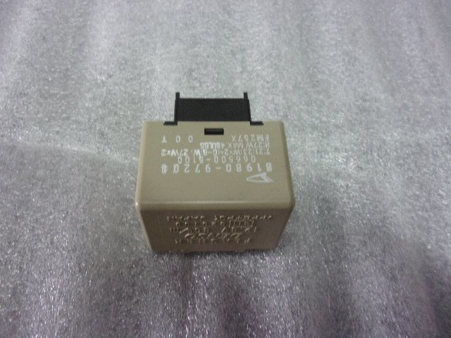 Y【2671】ミラジーノ L700S フラッシャーリレー 81980-97204 066500-5100 棚Y12拍卖