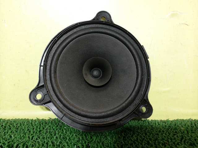 日産 VR2E26 NV350 キャラバン 純正 スピーカー 1個 28156-3SG0A ★管287658拍卖