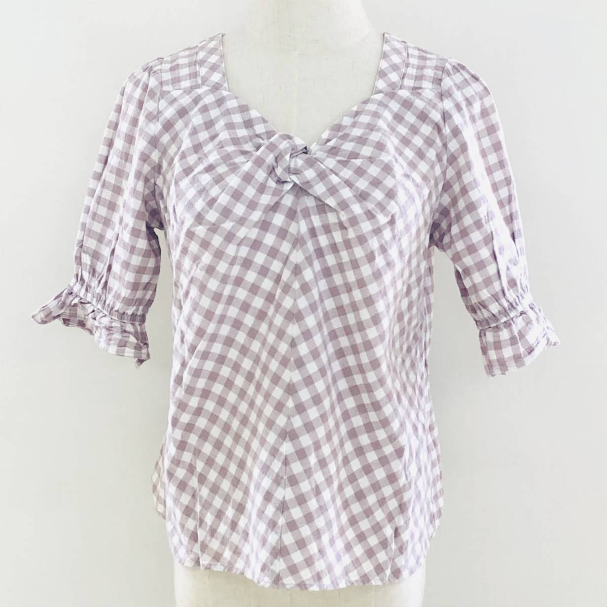 AS0354 MAJESTIC LEGON マジェスティックレゴン レディース トップス ブラウス 半袖 リボン フリル M ギンガムチェック フェミニン 可愛い拍卖