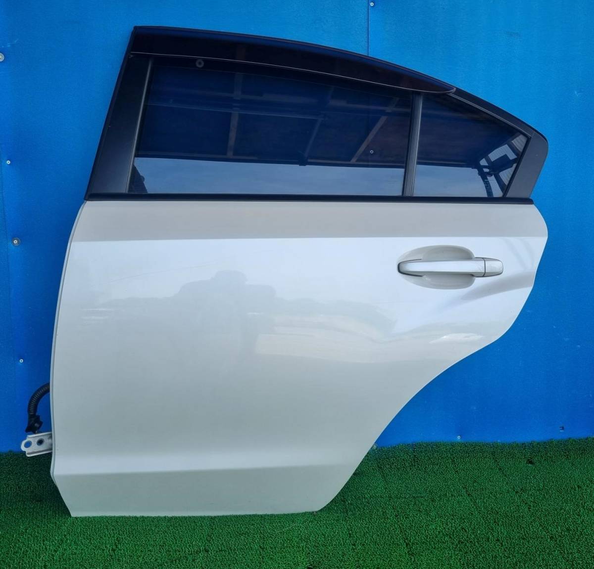 スバル インプレッサ GJ7 リアドア 左拍卖