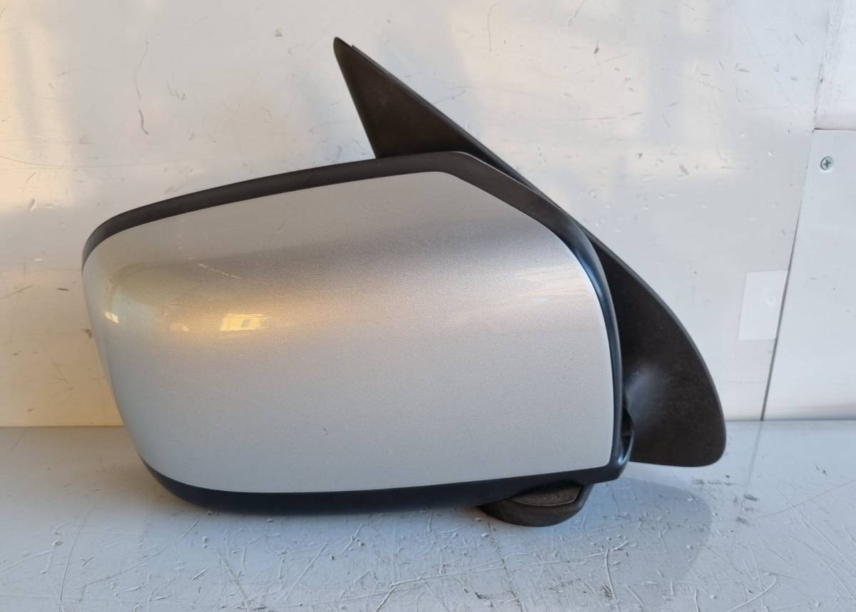 ニッサン キャラバン NV350 VW2E26 ドアミラー 右拍卖