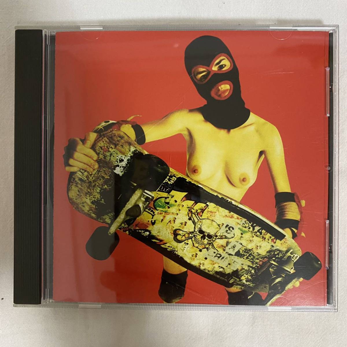 CD ★ 中古 『 The Dwarves Are Young And Good Looking 』中古 Dwarves拍卖