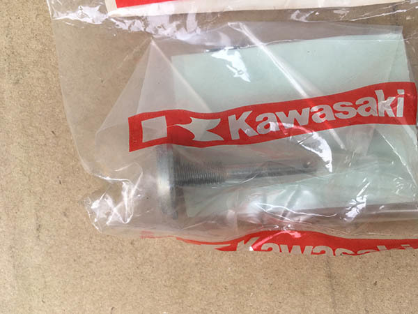 カワサキ 純正 ボルト 92150-1228拍卖