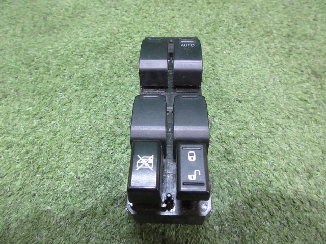 ステラ DBA-RN1 パワーウインドウスイッチ 83071-KJ000拍卖
