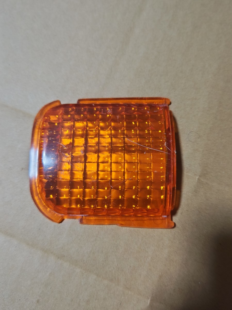 ニッサン サニー B10 リア リヤ R ウインカー レンズ 左 L 純正 SUNNY NISSAN ダットサン DATSUN レンズ LH 日産拍卖