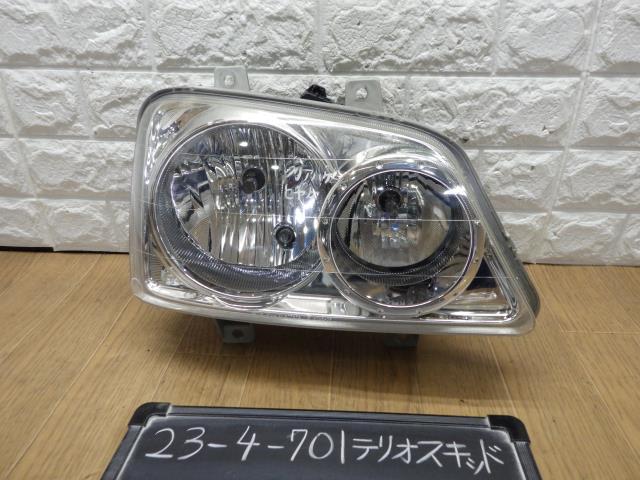テリオスキッド  J111G 右ヘッドランプ ライト レンズ  S28 スタンレー P0757 81110-87434拍卖