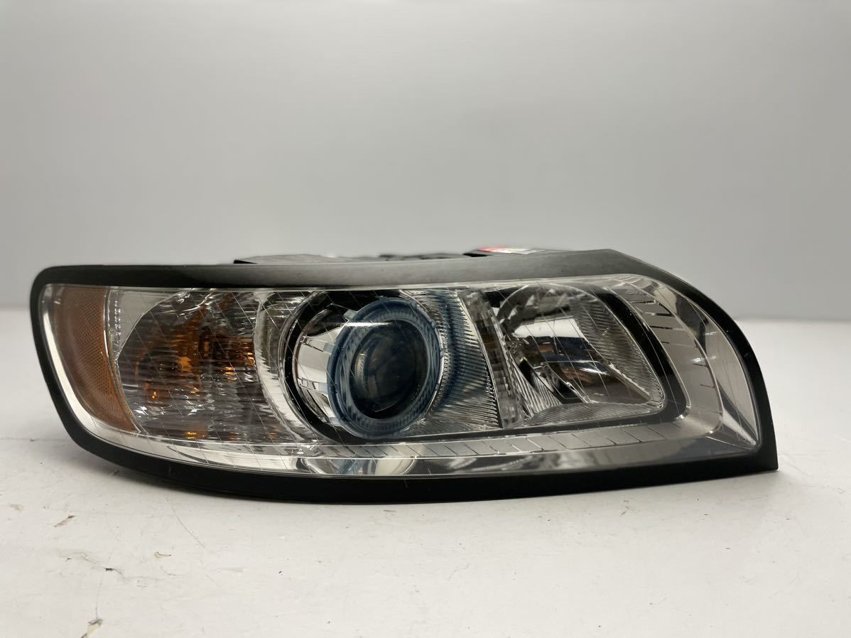 ボルボ V50 MB MB4204S 右ヘッドライト HID/キセノン 31265705 (3)拍卖