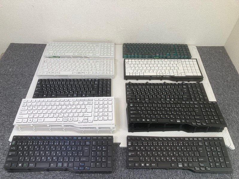 0908-O★業者様向け!★富士通 未使用ノートPC用キーボード50枚詰め合わせ★①拍卖