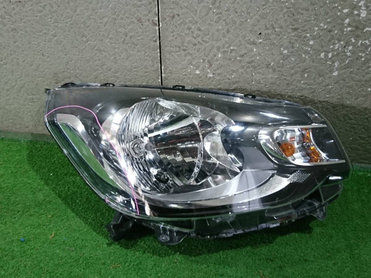 B11W ekワゴン 右ヘッドライト(37153)拍卖