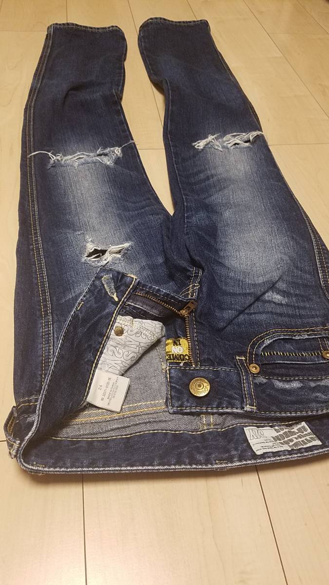 SLY★スライダメージローライズスリムフィットデニムパンツsize:24拍卖