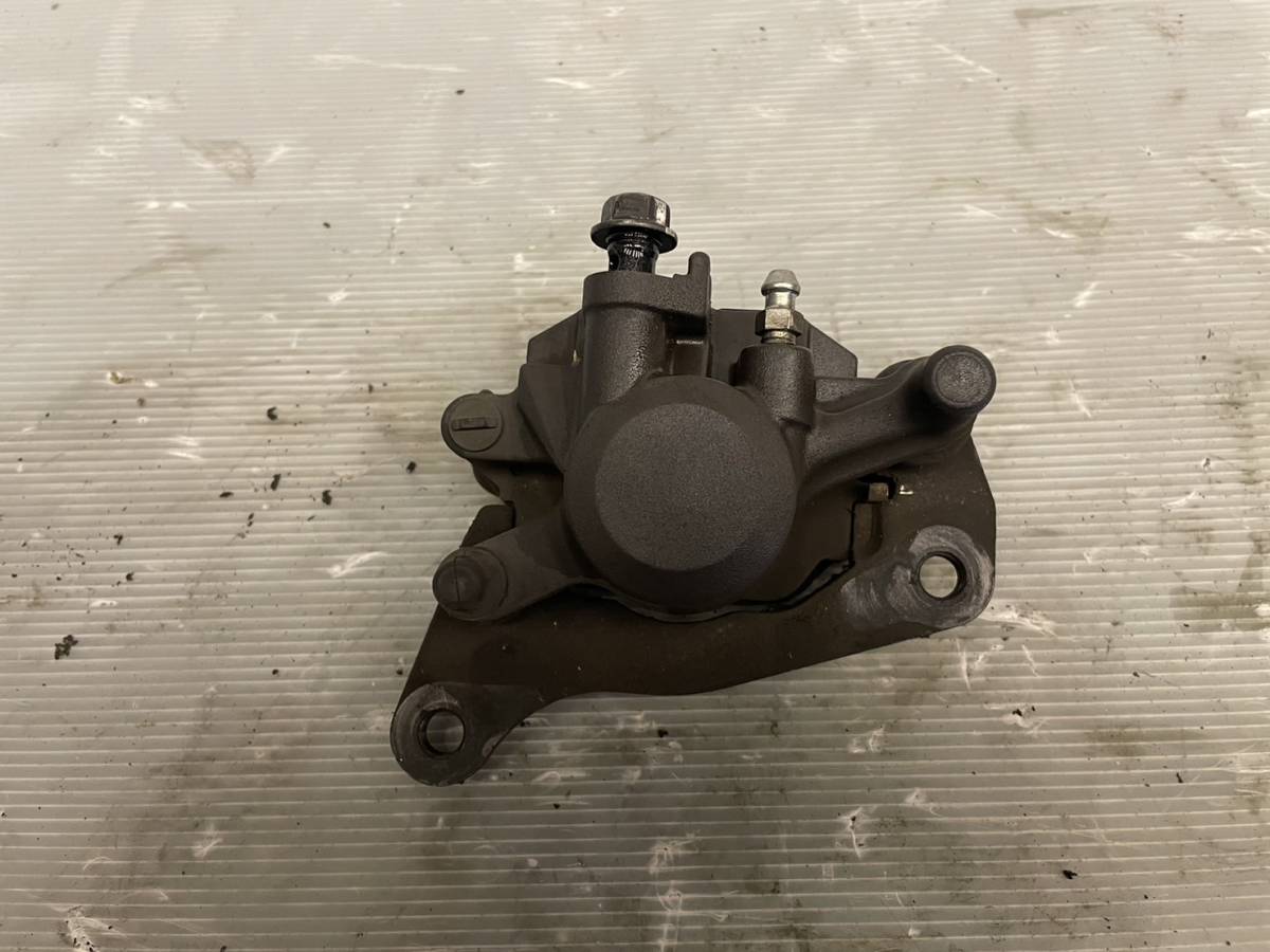 【管4】ヤマハ・N-MAX・SE86J・純正・リアブレーキキャリパー拍卖