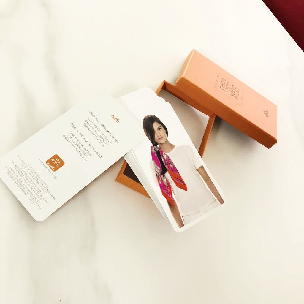 ◆◆◆エルメス スカーフの巻き方 21枚 未使用 新品 正規品 箱付き拍卖