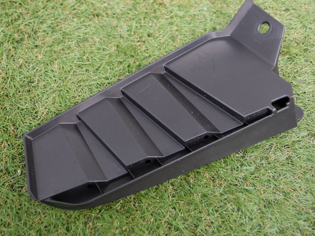 新車外し レクサス純正 TALH17 RX500h Fスポーツパフォーマンス リヤバンパロワーサイド リテーナ 左側 52568-48010 m-23-7-471拍卖