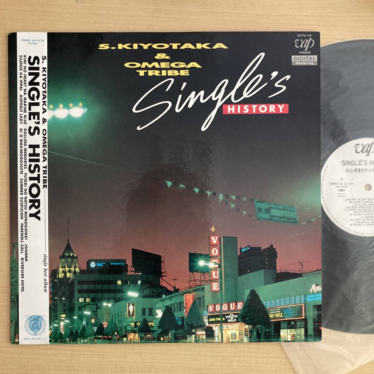 《見本盤・ステッカー付》杉山清貴&オメガドライブ『SINGLE’S & HISTORY』 LP〜林哲司/シングルズ/ヒストリー/帯付/にほ拍卖