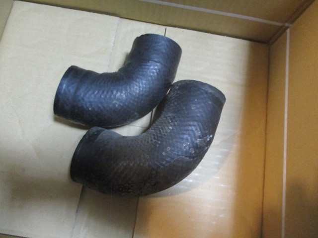 マツダRX-7(FC3S後期用)純正インタ-ク-ラ-ホース1台分拍卖