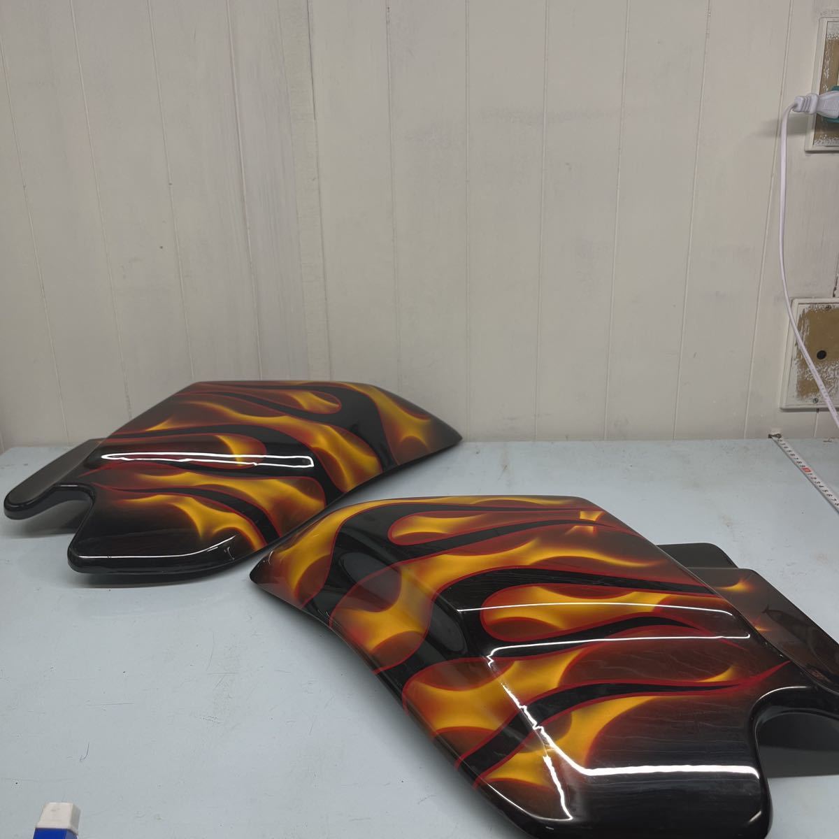 Harley-Davidson ハーレーダビッドソン ハーレー FLHTCU サイドカバー カバー カウル フェンダー 左右セット ④拍卖