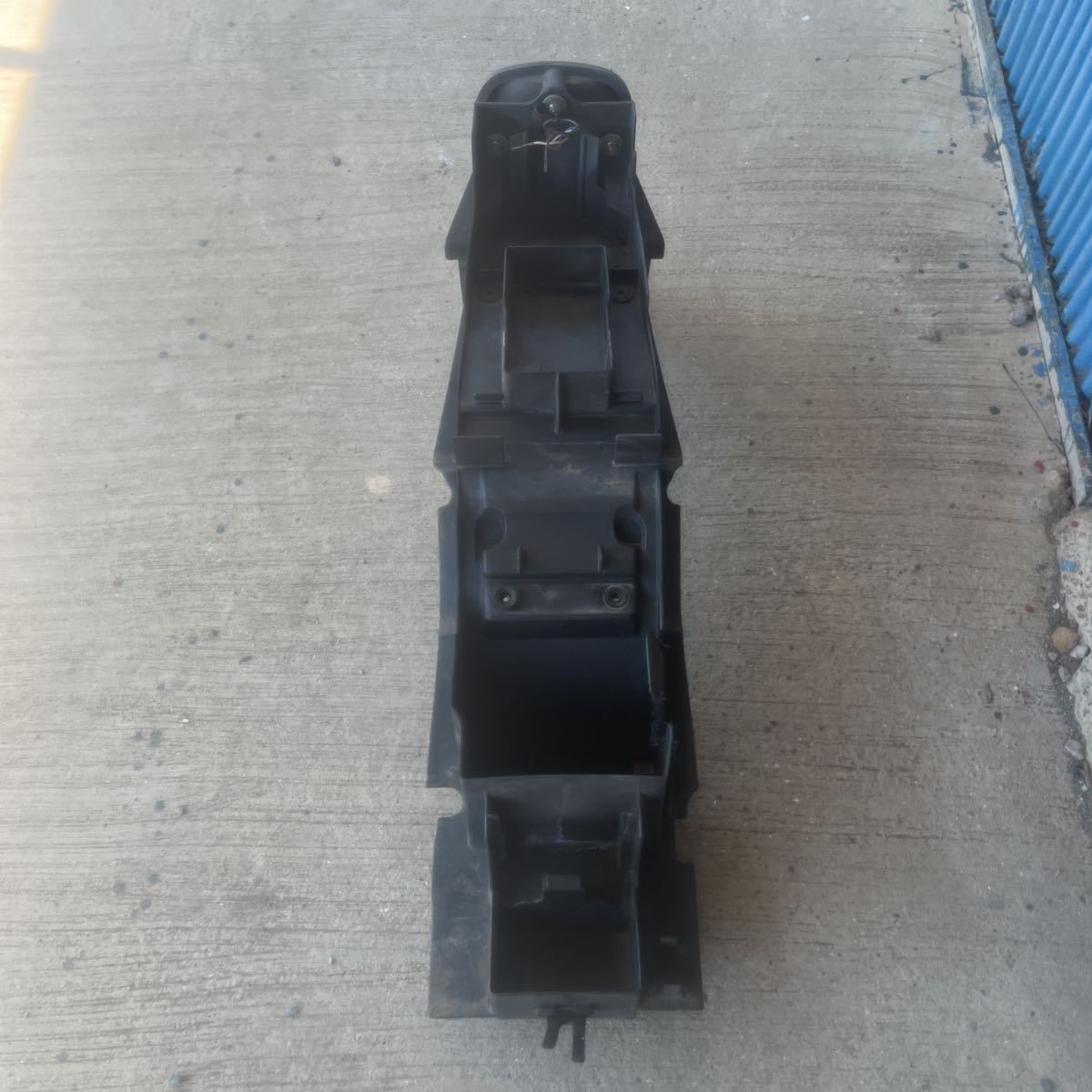 JPO-75バリオス250-2 ZR250B リアインナーフェンダー拍卖