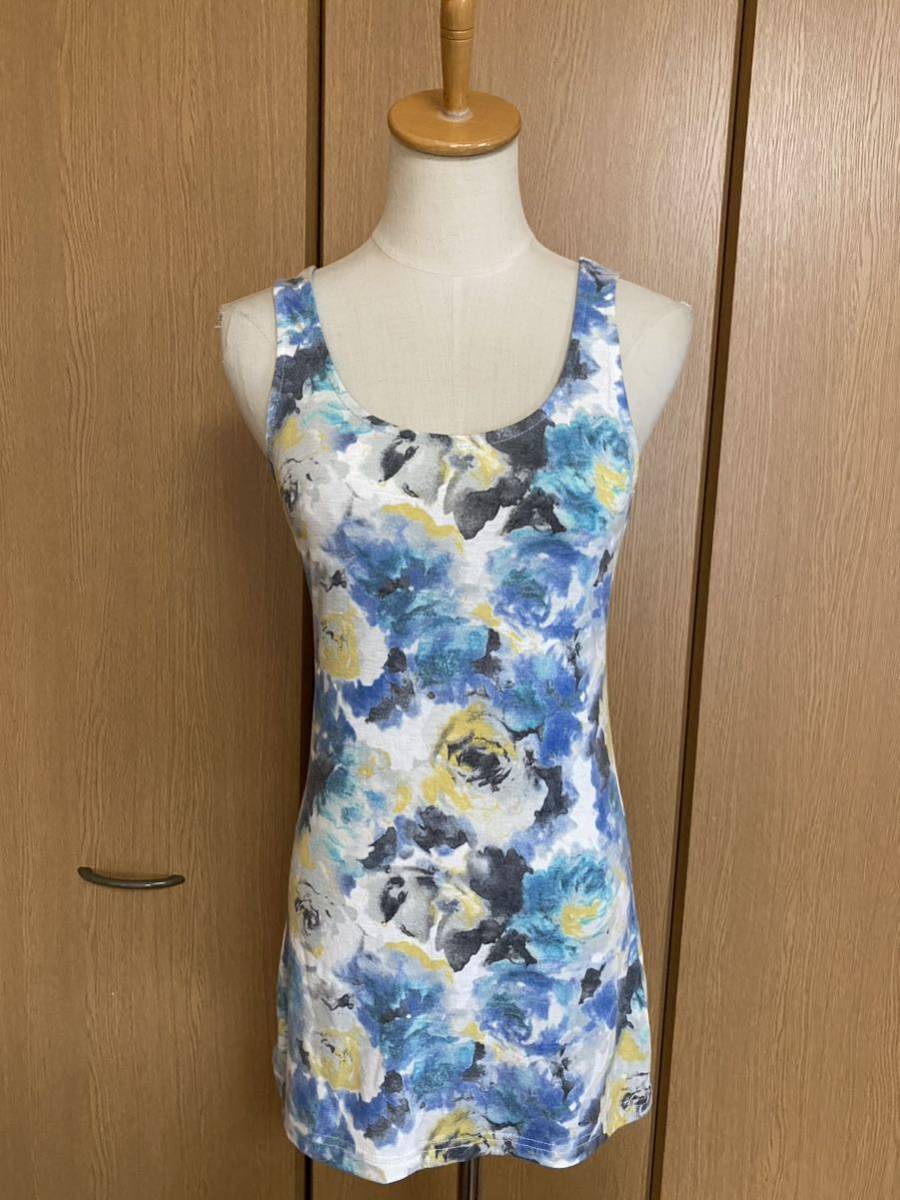 ◇AZUL by moussy アズール バイ マウジー 花柄タンクトップ◇拍卖