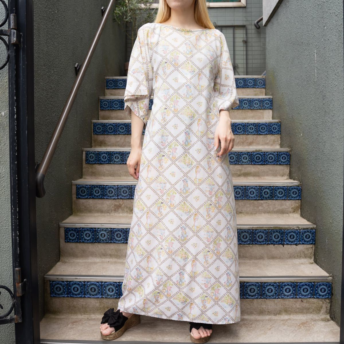 *SPECIAL ITEM* 70's USA VINTAGE /70年代アメリカ古着レトロガール柄エプロン風デザインロングワンピース拍卖