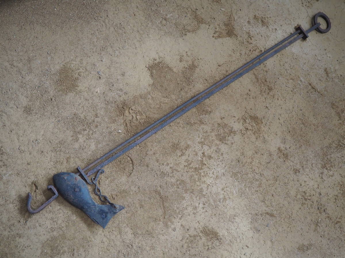 【明治期鉄製自在鉤】箪笥フック古道具鉄鍋アンティーク骨董インテリア囲炉裏古民具鉄瓶インダストリアル火鉢長火鉢アイアン拍卖