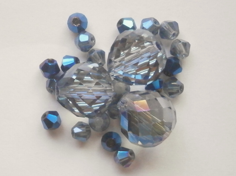 ガラスビーズ★多面カット★モリオン系★①拍卖