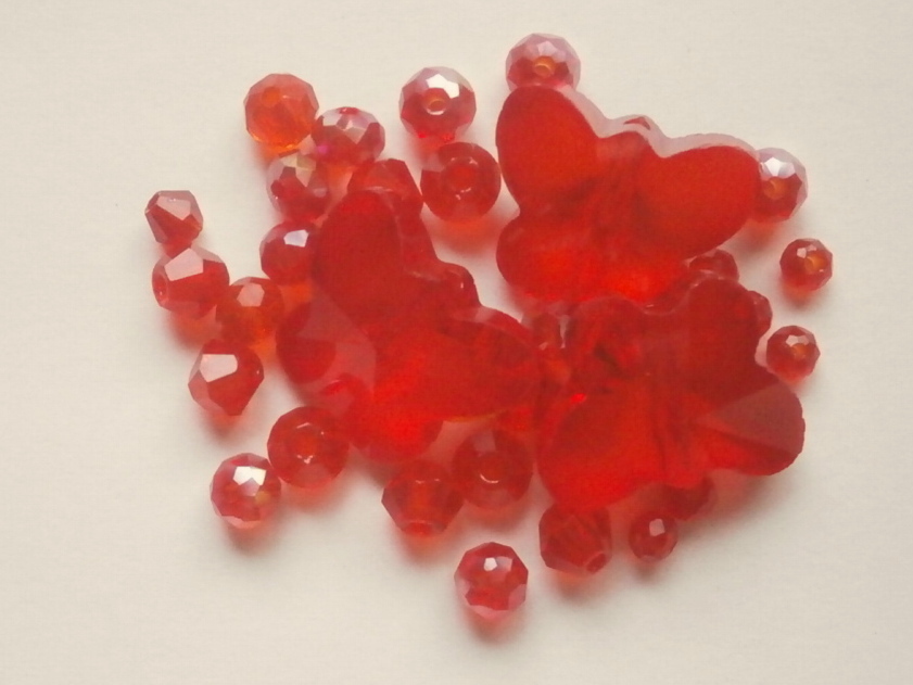 ガラスビーズ★蝶々★1つ穴★レッド系★D拍卖