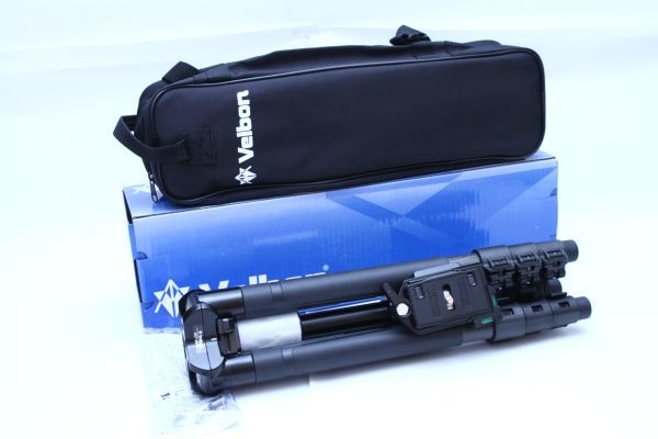 ★未使用品★ベルボン Velbon GUT-E643 トラベルカーボン三脚 4段★元箱付 超希少★92340拍卖