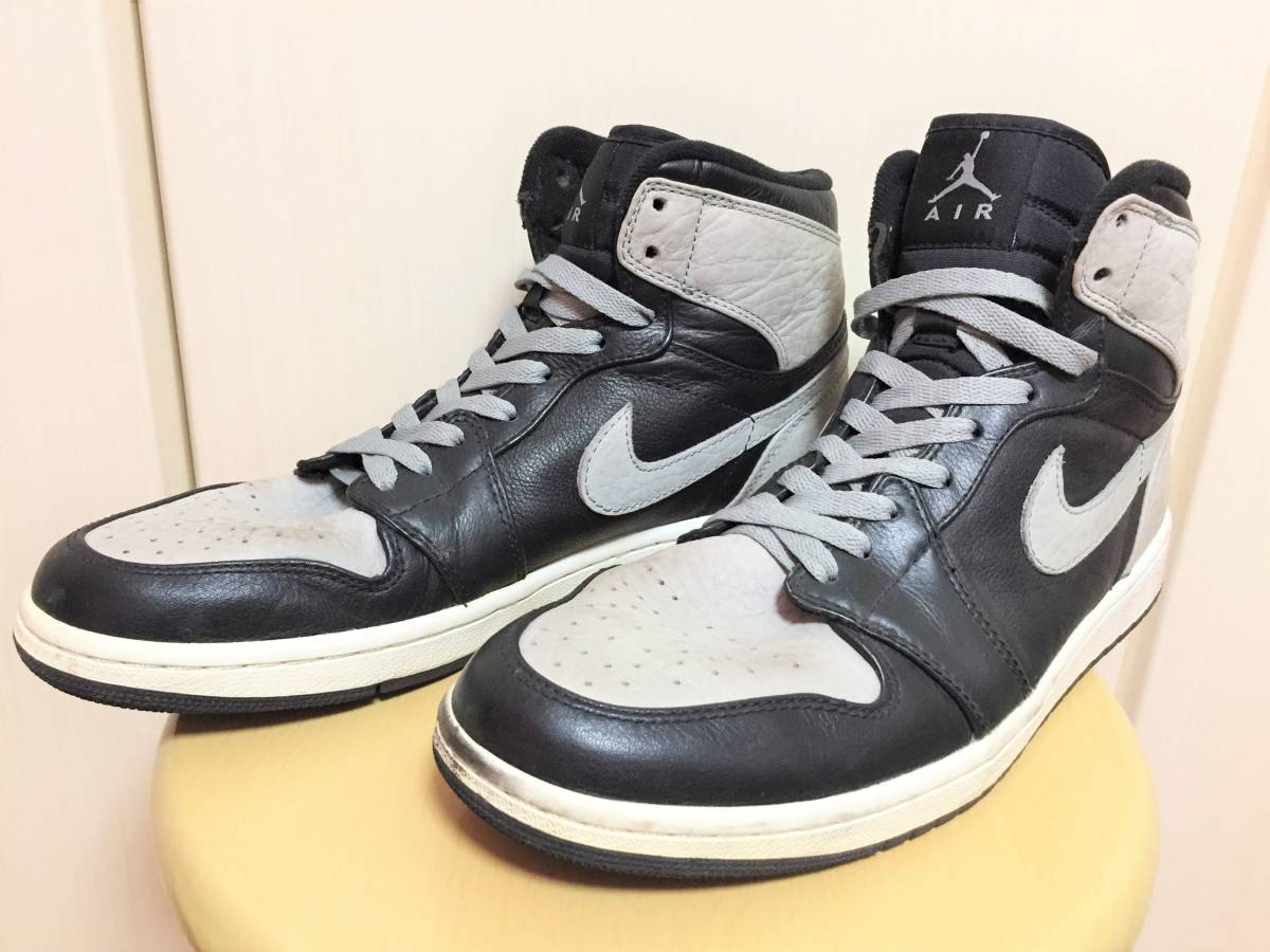 2009's NIKE/AJ Iエアージョーダン1黒×灰色 復刻品拍卖