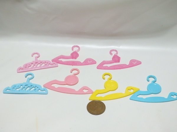 ☆0292☆リカちゃん 小物 ハンガー色々まとめて☆ミニチュア ドール 人形拍卖