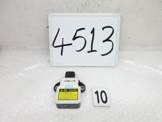 20年 クラウン GRS204 200系 (10)ヨーレートセンサー 89183-30080 185303 4513拍卖