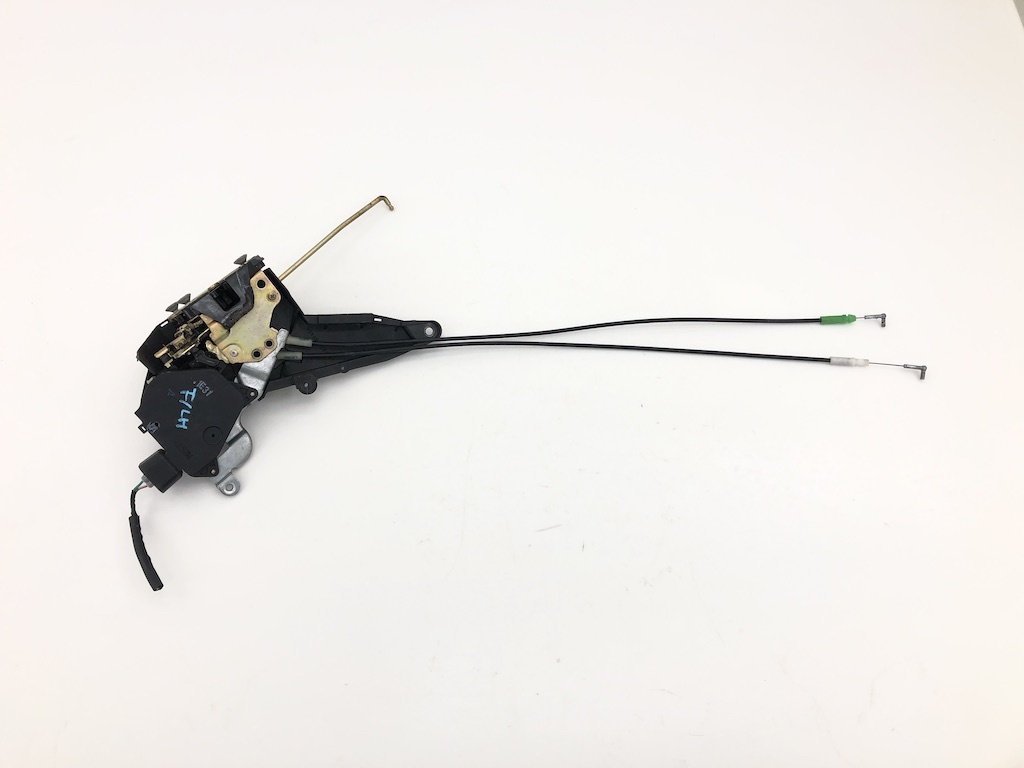 _b142445 トヨタ アルテッツァ AS200 Zエディション GXE10 ドア ロック アクチュエーター ソレノイド ワイヤー付き フロント 左 F/LH SXE10拍卖