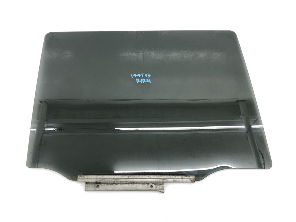 _b144533 スズキ ワゴンR FX MH23S ドア ガラス ウィンドウ リア リヤ 右 R/RH M262 マツダ AZワゴン MJ23S拍卖