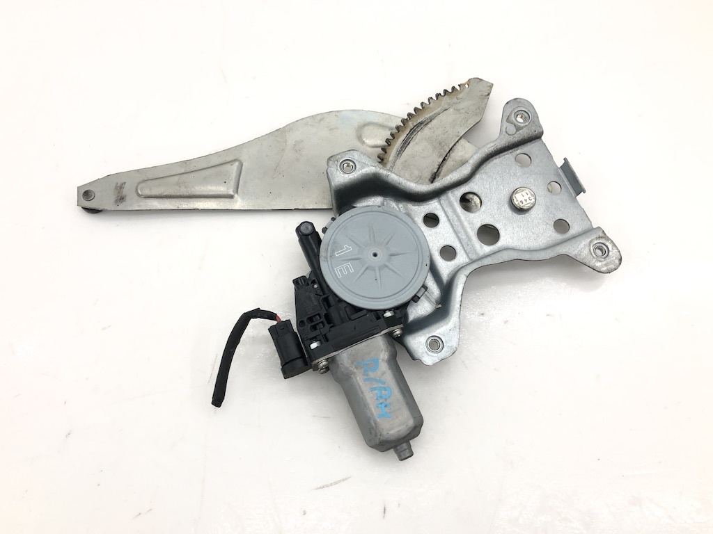 _b144533 スズキ ワゴンR FX MH23S ドア ウインドウ レギュレーター モーター リア リヤ 右 R/RH 83530-63J01 262100-3391 AZワゴン MJ23S拍卖