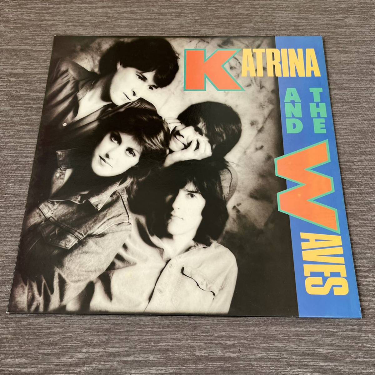 【UK盤英盤】KATRINA & THE WAVES カトリーナ&ザウェイヴス/ LP レコード / EJ2403151 / 洋楽ロック /拍卖