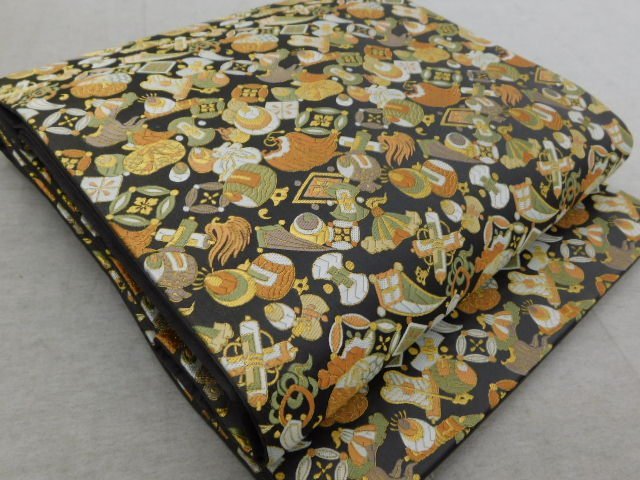 〔楽布特選〕P24501 墨色の宝づくし袋帯 オークション c拍卖